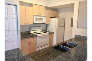 2493 Centergate Dr 204 Miramar, FL 33025 - MLS#A11937371