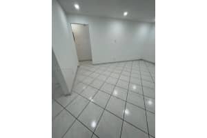 5401 Hollywood Blvd APT 6, Hollywood, FL 33021, - MLS#A11937386