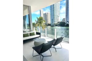 MLS# A11937392, Miami, Florida 33131