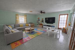 8075 SE Palm St, Hobe Sound, FL 33455, - MLS#A11937407