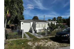 1071 Ne 160th Ter, North Miami Beach