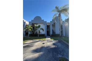 625 Sw 113th Way 625, Pembroke Pines
