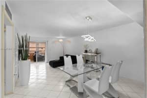 1810 W 56th St APT 3223, Hialeah, FL 33012, - MLS#A11937468