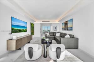 300 South Pointe Dr APT 1404, Miami Beach, FL 33139, - MLS#A11937480