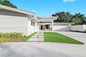 400 SW 62nd Ave, Plantation, FL 33317, - MLS#A11937505