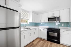 27 NW 21st St, Homestead, FL 33030, - MLS#A11937510