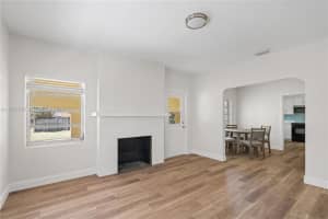 27 NW 21st St, Homestead, FL 33030, - MLS#A11937510