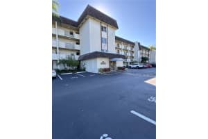 6080 Nw 44th St 107, Lauderhill