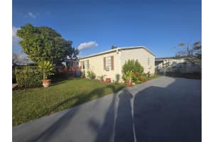 19800 Sw 180 Th Ave Miami, FL 33187 - MLS#A11937552