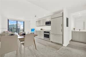 45 NE 9th St, Miami, FL 33132, Sold 06/17/26