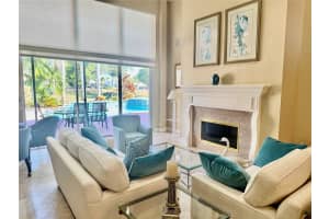 2442 Poinciana Ct Weston, FL 33327 - MLS#A11937588