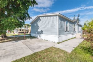 21661 Nw 8th Ct, Pembroke Pines