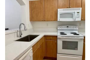 7995 NW 8th St #112, Miami, FL 33126, - MLS#A11937636