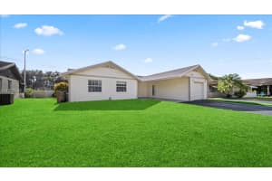 2279 Nova Village Dr, Davie, FL 33317, - MLS#A11937646