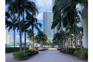 1850 S Ocean Dr APT 1004, Hallandale Beach, FL 33009, - MLS#A11937655