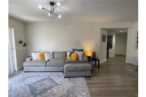 2009 SE 10th Ave APT 303, Fort Lauderdale, FL 33316, - MLS#A11937659