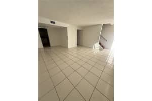 5817 Blueberry Ct 92 Lauderhill, FL 33313 - MLS#A11937727