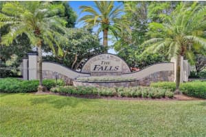 797 Chimney Rock Rd, Weston