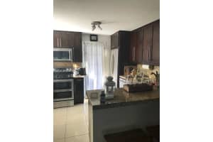 10794 N Kendall Dr B2, Miami