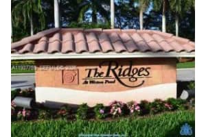 4302 Foxtail Ln 4302, Weston