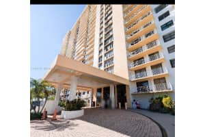 290 174th St 503, Sunny Isles Beach