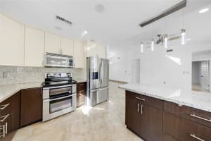 6240 Gauntlet Hall Ln, Davie, FL 33331, - MLS#A11937804