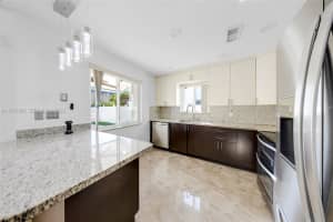 6240 Gauntlet Hall Ln, Davie, FL 33331, - MLS#A11937804