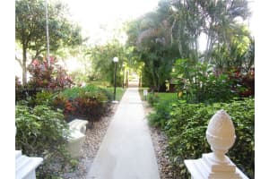 5111 W Oakland Park Blvd #301, Lauderdale Lakes, FL 33313, - MLS#A11937815