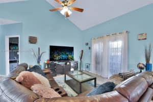 1419 Avon Ln APT 216, North Lauderdale, FL 33068, - MLS#A11937822
