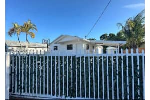 655 NW 2nd St a, Florida City, FL 33034, - MLS#A11937825