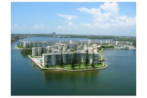 2949 Point East Dr B304, Aventura