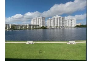 2949 Point East Dr B304 Aventura, FL 33160 - MLS#A11937827