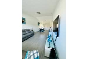 18334 NW 68th Ave APT L, Hialeah, FL 33015, - MLS#A11937847