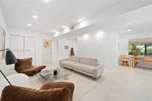 638 NE 141st St, North Miami, FL 33161, - MLS#A11937856