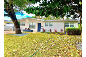 6671 Mckinley St, Hollywood