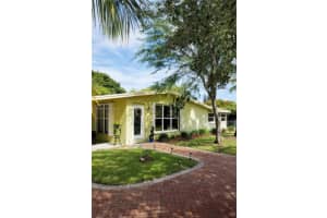 12501 Sw 90th Ave Miami, FL 33176 - MLS#A11937927