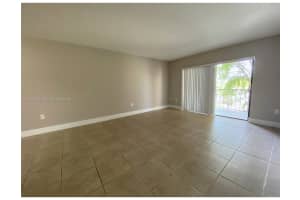10431 N Kendall Dr APT D306, Miami, FL 33176, - MLS#A11937959