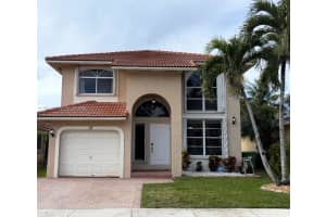 117 Danielle Ct, Weston 117 Danielle Ct, Weston