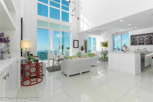 950 Brickell Bay Dr APT 5505, Miami, FL 33131, - MLS#A11938017