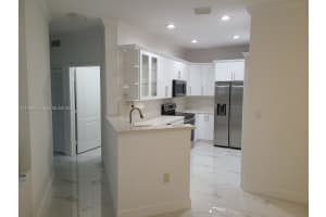 7200 NW 177th St Apt 106-7, Hialeah, FL 33015, - MLS#A11938022