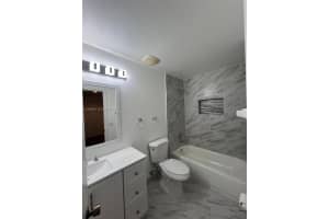 336 River Bluff Ln, Royal Palm Beach