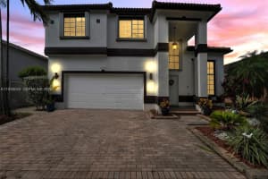 5322 Nw 110th Ave 5322 Doral, FL 33178 - MLS#A11938043