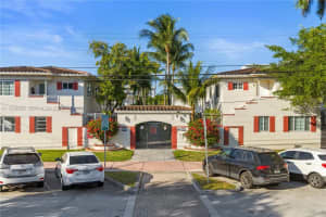 1203 Marseille Dr 21, Miami Beach