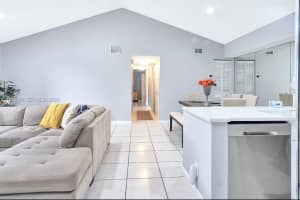 3001 N Oakland Forest Dr 301, Oakland Park 3001 N Oakland Forest Dr 301, Oakland Park