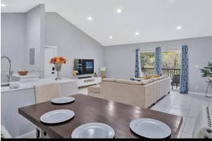 3001 N Oakland Forest Dr APT 301, Oakland Park, FL 33309, - MLS#A11938074