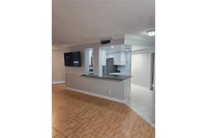 6921 Environ Blvd 6p, Lauderhill