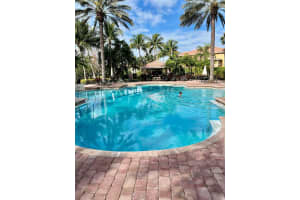 3588 Nw Adriatic Ln 202, Jensen Beach