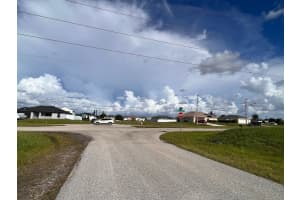 2129 Santa Barbara Blvd N Cape Coral, FL 33993 - MLS#A11938137