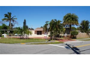 4361 SW 49th Ct, Fort Lauderdale, FL 33314, - MLS#A11938149