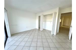 10315 NW 9th St Cir APT 207, Miami, FL 33172, - MLS#A11938172